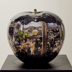 Sculpture, Apple G.O.A.T., James Chiew