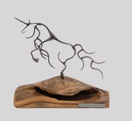 Escultura, Licorne cabrée - sculpture ferronnerie sur peuplier, Pierre Conte