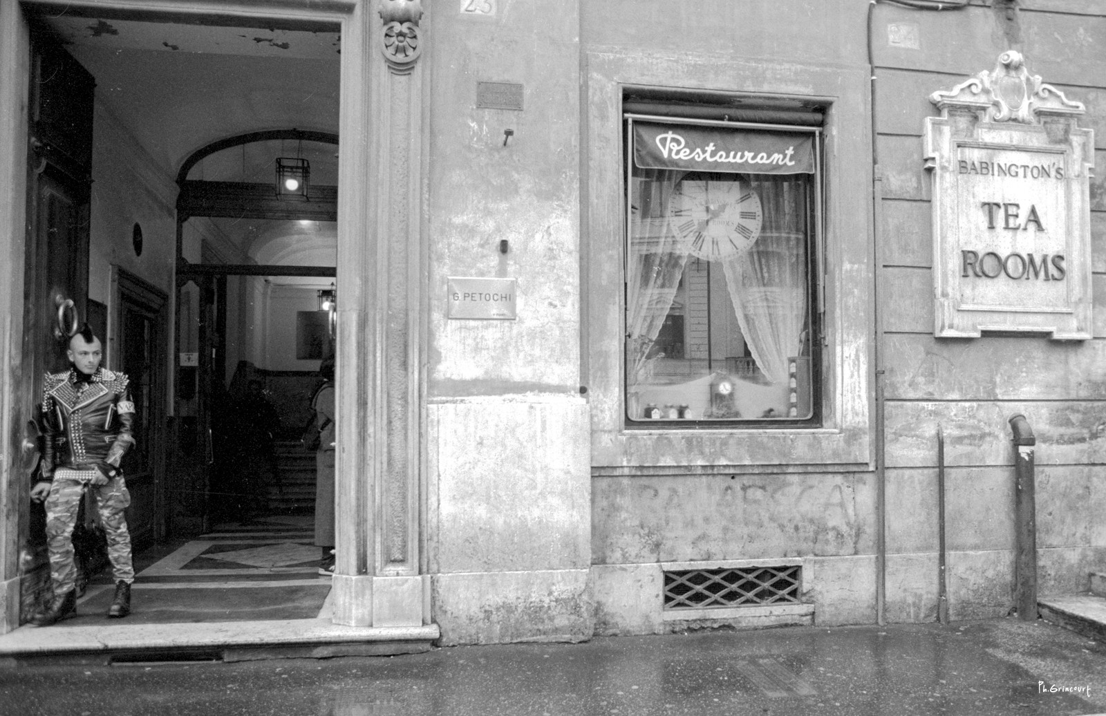 Philippe Grincourt, Tea-Rooms à Rome Philippe Grincourt, Tea-Rooms à Rome