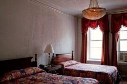 Fotografien, Hotel Chelsea, New York. Room 905, Victoria Cohen