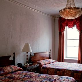 Photographie, Hotel Chelsea, New York. Room 905, Victoria Cohen