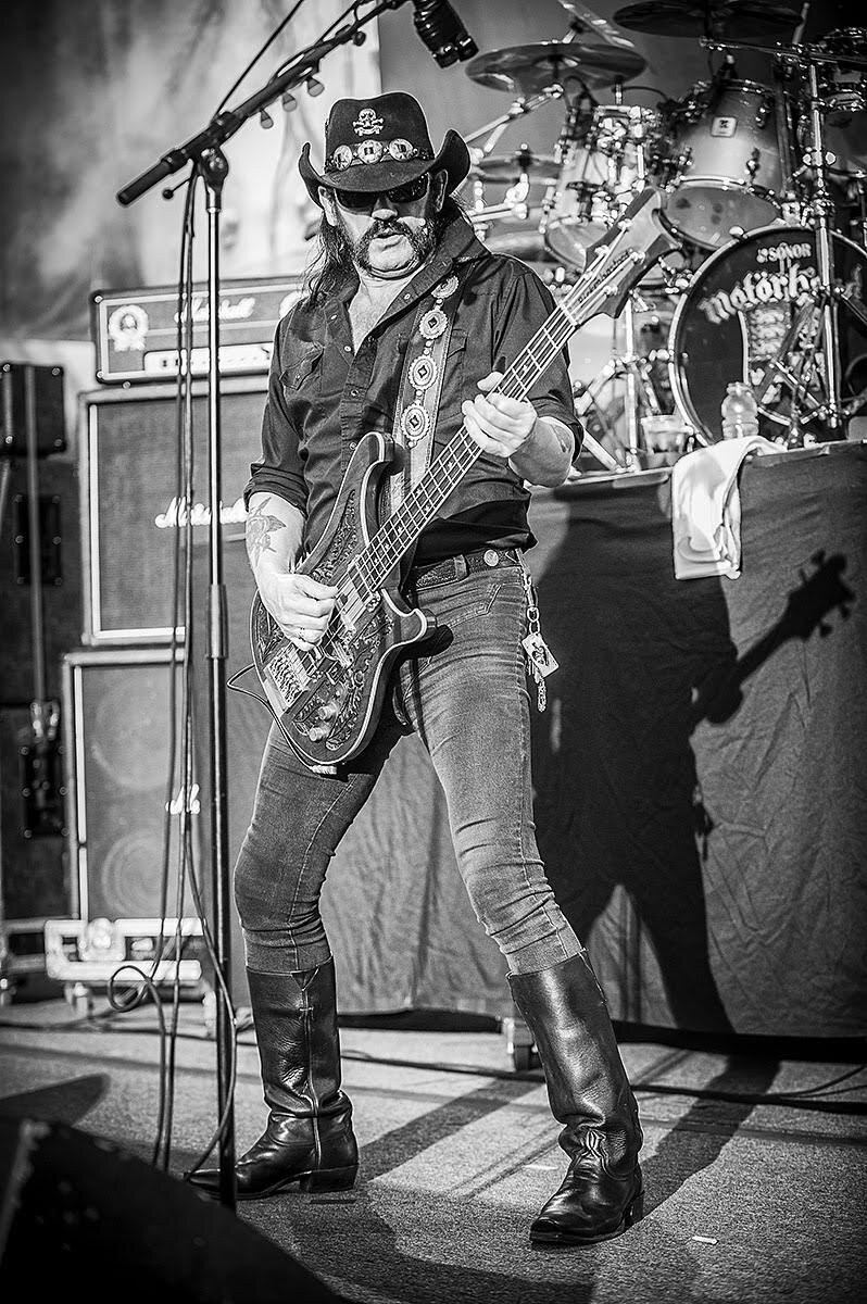 Jérôme Brunet, Lemmy Kilmister of Mötorhead, Shoreline Amphitheater, Mountain View Jérôme Brunet, Lemmy Kilmister of Mötorhead, Shoreline Amphitheater, Mountain View