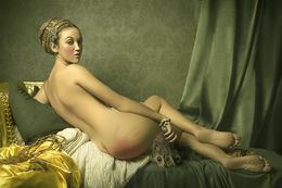 Photographie, Odalisque fessée, Mathilde Oscar