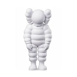 Diseño, What Party White, Kaws