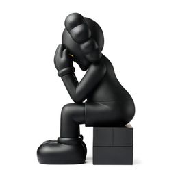 Diseño, Passing through Black, Kaws