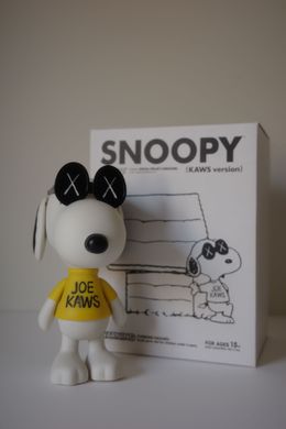 Design, Kaws x Peanuts Joe Snoopy Vinyl Figure, Kaws