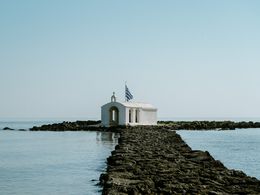 Fotografien, Saint Nicholas Chapel in Crete, Arantza Photography