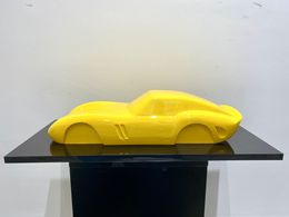 Sculpture, Ferrari 250 GTO yellow, Ian Philip