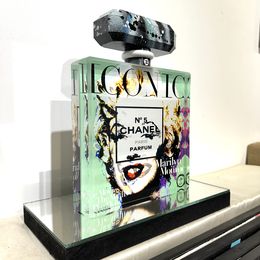 Sculpture, Flacon Chanel n°5, Marilyn Monroe, green, Patrick Cornée