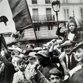 Fotografien, 14 juillet 1936 - Rue Saint Antoine Paris, Willy Ronis