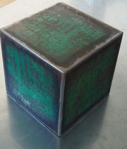 Sculpture, Green rusty cube, Veronique Hennebelle