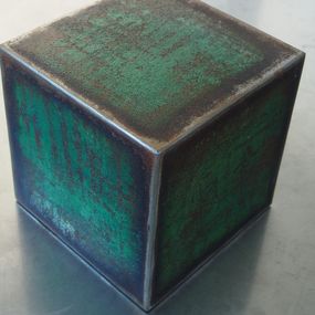 Sculpture, Green rusty cube, Veronique Hennebelle