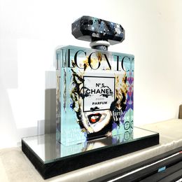 Sculpture, Flacon Chanel n°5, Marilyn Monroe, blue, Patrick Cornée