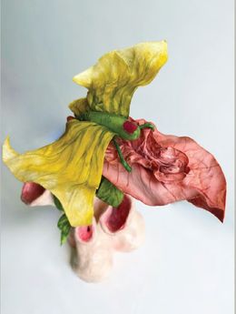 Sculpture, Am Anfang  - Silk, wire, plastic, paint, latex  and clay, Lena Widmann