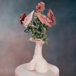 Sculpture, Für dich - Silk, wire, plastic, paint, latex, wood  and clay, Lena Widmann