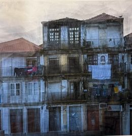 Photographie, House With the Wash Hung Out, Joon Lee