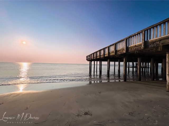 Lemmie M. Downs-Lunn, Jr., Morning on Chesapeake Bay Lemmie M. Downs-Lunn, Jr., Morning on Chesapeake Bay