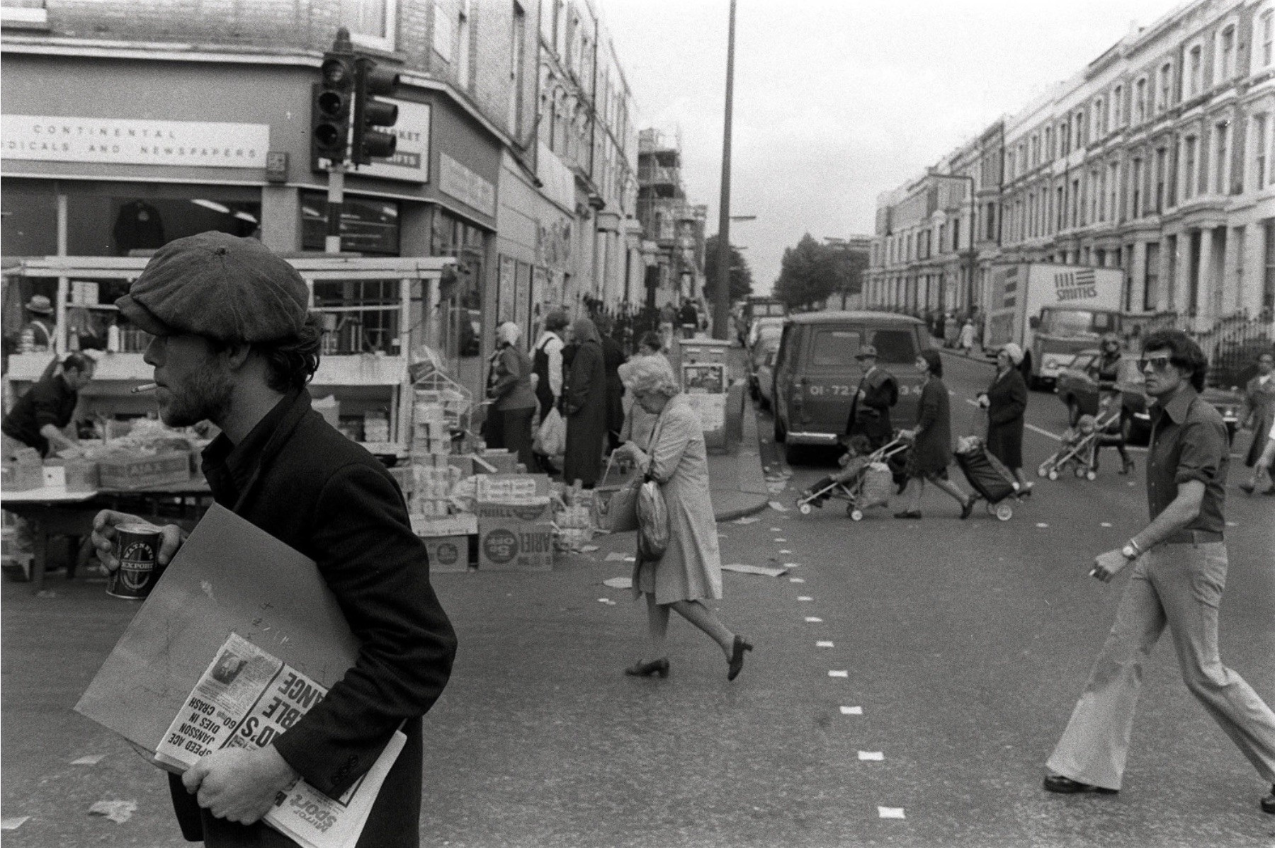 Michael Putland, Tom Waits on Portobello Road Michael Putland, Tom Waits on Portobello Road