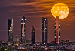 Photographie, Tours de la Lune Acanto 3 - Jazzy Moons, José María & Jazzy Moon