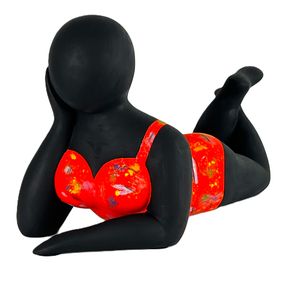 Sculpture, Lovely lady red, Gertruud Hartog