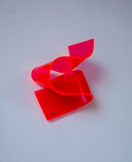 Sculpture, Neonroter Kringel II, Selçuk Dizlek