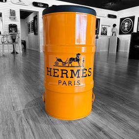Skulpturen, Hermes Tonnelet stool, Guillaume & Anthony