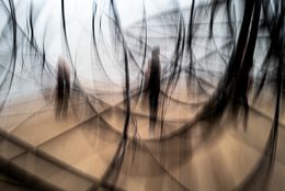 Painting, 03 - People in a museum on sunday morning 2, Sabine Winnemuth