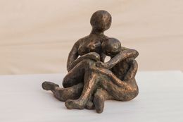 Sculpture, Mother and child, K R Nariman