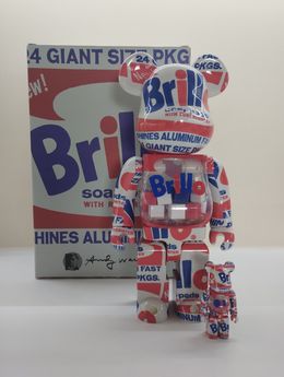 Design, Andy Warhol Brillo 400% et 100%, Bearbrick