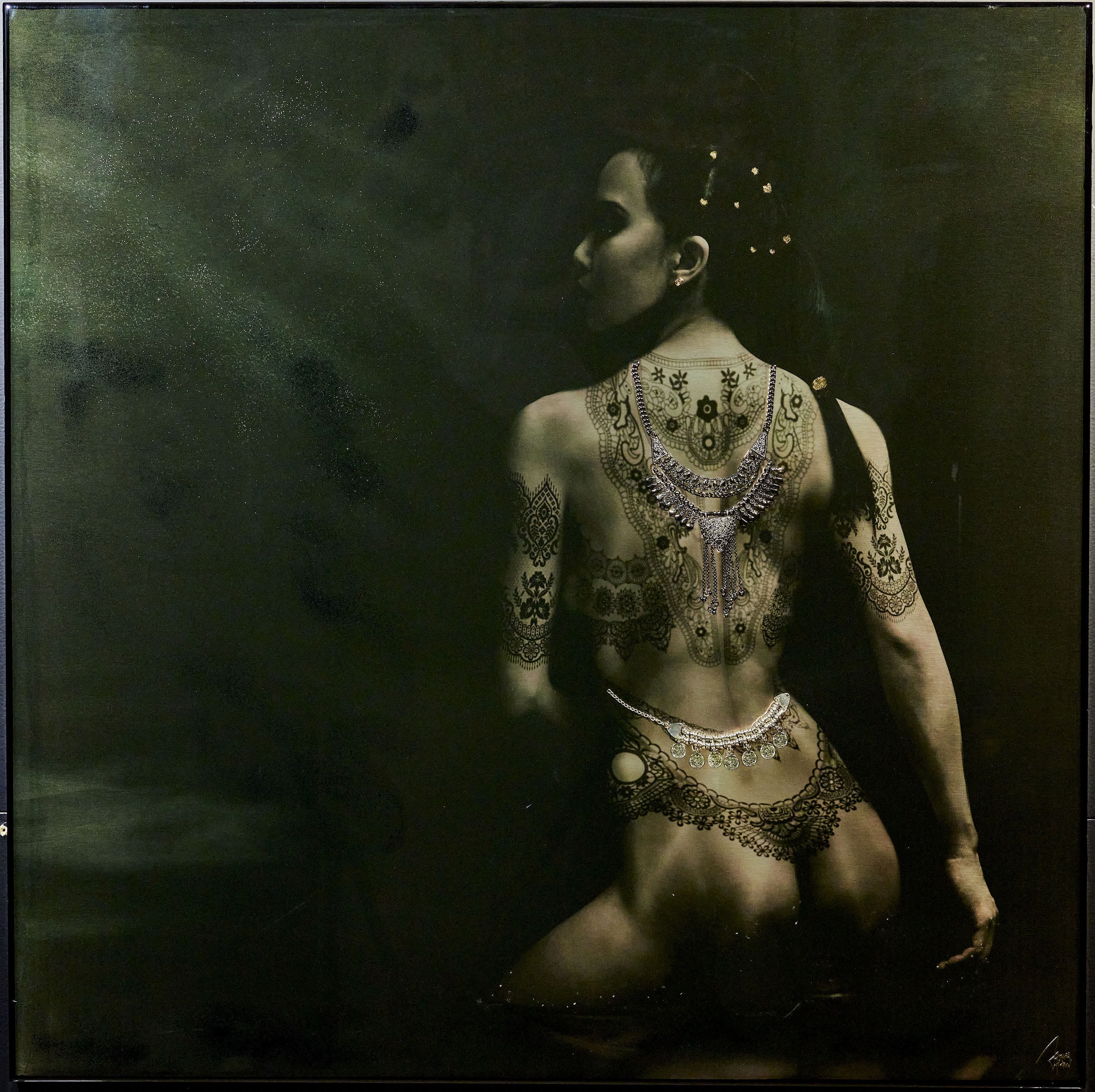 James Chiew, Bedazzled Beauty James Chiew, Bedazzled Beauty