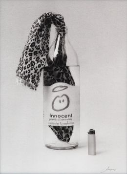 Fine Art Drawings, Molotov 1 - Innocent, Murmure