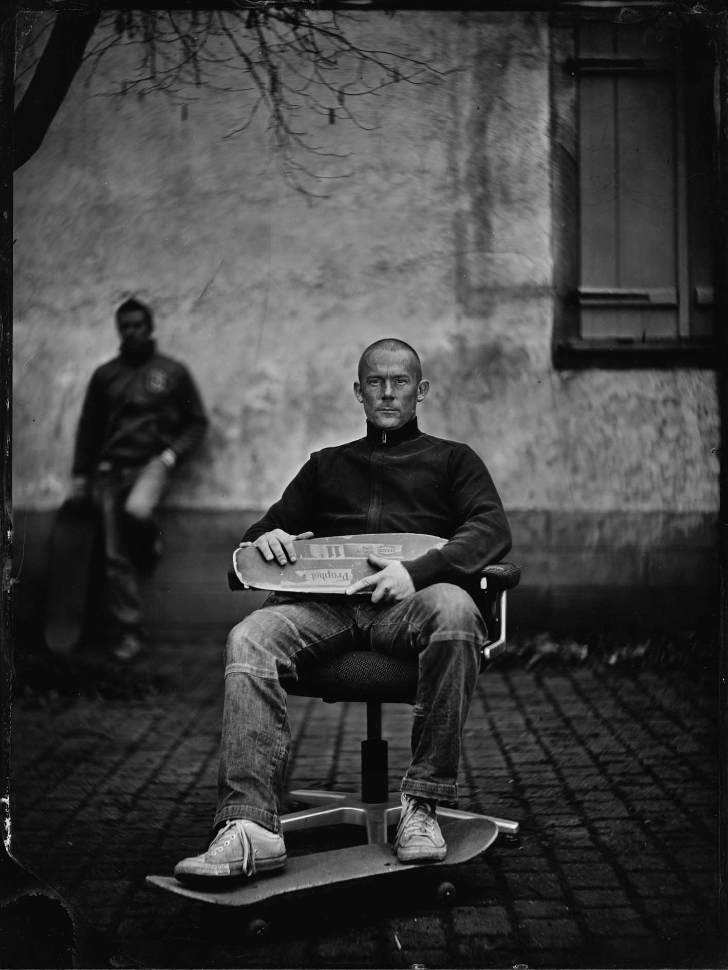 Moz - David Vuillermoz, Skate - L'homme aux skates - Série : Human's belongings Moz - David Vuillermoz, Skate - L'homme aux skates - Série : Human's belongings