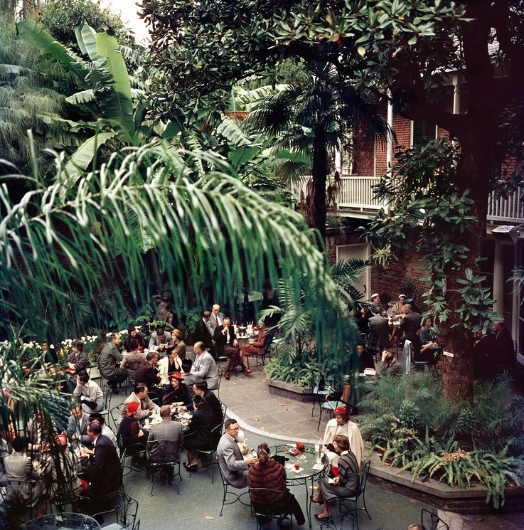 Slim Aarons, Brunch at Brennans Limited Estate Stamped Edition Slim Aarons, Brunch at Brennans Limited Estate Stamped Edition