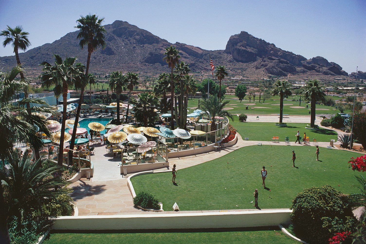 Slim Aarons, Scottsdale Arizona Slim Aarons, Scottsdale Arizona