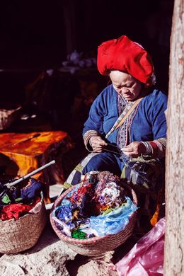 Fotografien, Femme Dao, Yoland Rafougilet