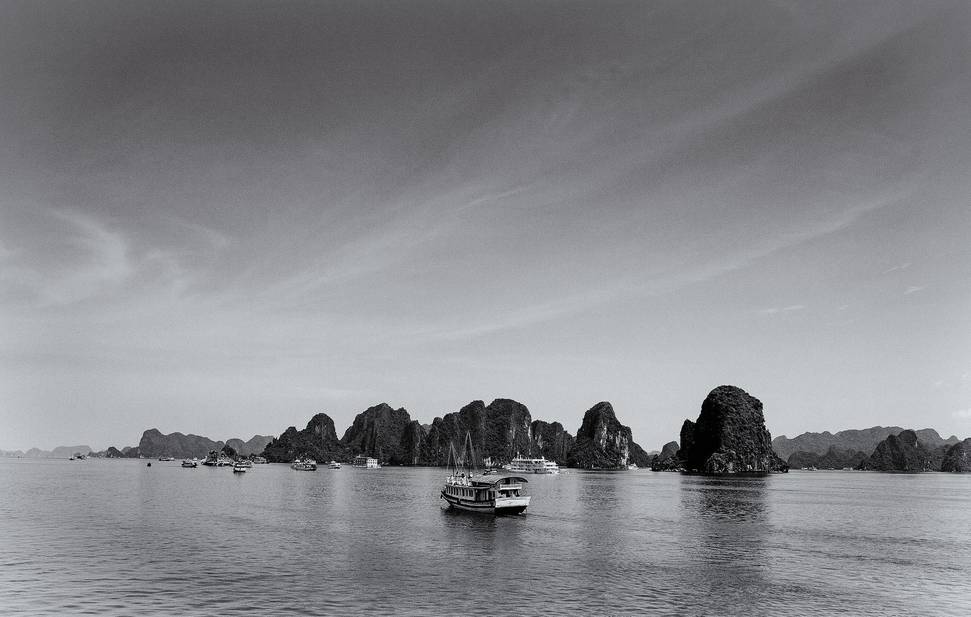 Yoland Rafougilet, Visions d'Ha Long Yoland Rafougilet, Visions d'Ha Long