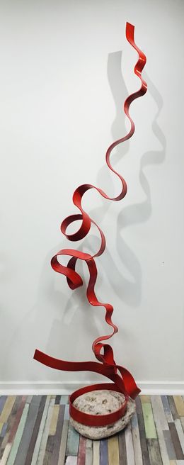 Sculpture, Serpentine Reine de Cœur, Ariel Elizondo Lizarraga