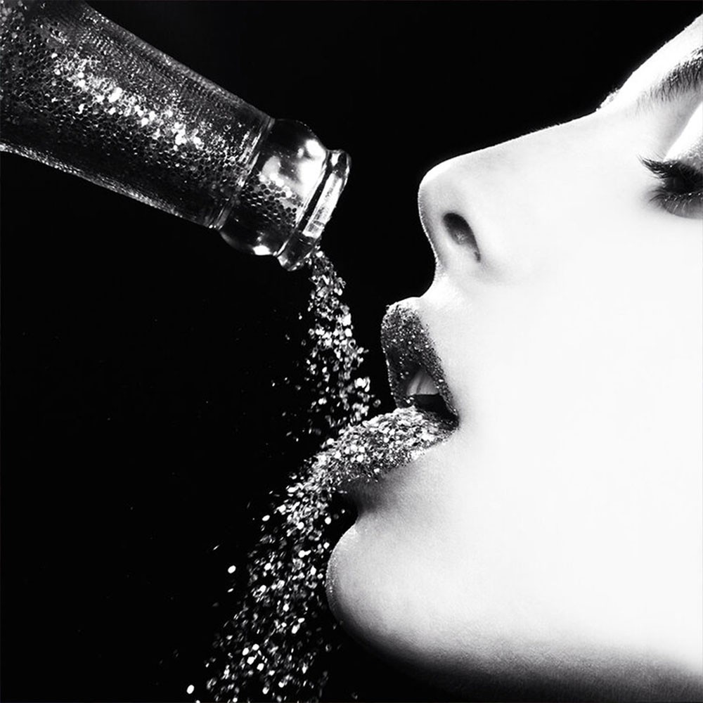 Tyler Shields, Glitter cola Tyler Shields, Glitter cola