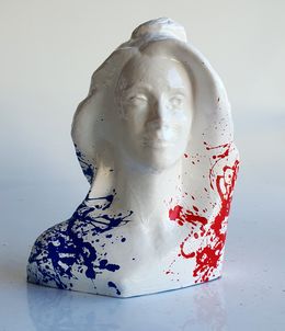 Skulpturen, Marianne Deneuve, Spaco