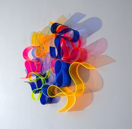Sculpture, Kringel Neonorange / Blau, Selçuk Dizlek