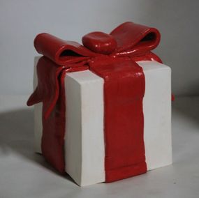 Sculpture, Gypsum gift with red bow, Kseniia Redina