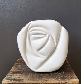 Sculpture, Rosa blanca rosa roja, Tamara Velasco