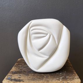 Skulpturen, Rosa blanca rosa roja, Tamara Velasco