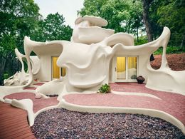 Photography, The Bloomhouse (M), Randal Ford