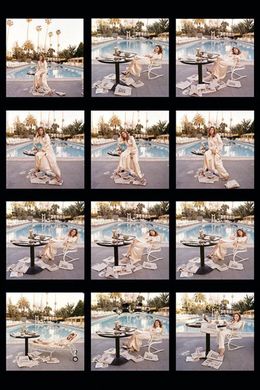 Photographie, Faye Dunaway by the pool on table (posthumous print) (S) (1), Terry O'Neill