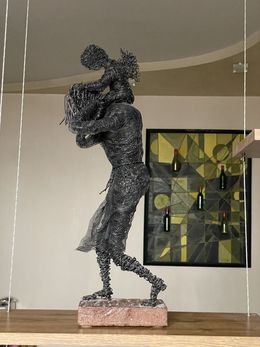 Sculpture, Strength in Connection, Karen Akhikyan