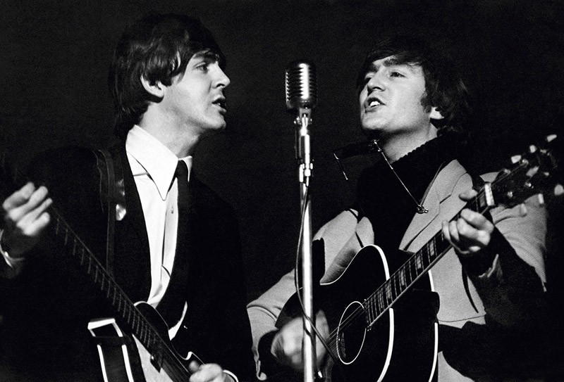 Terry O'Neill, The Beatles: Paul & John (M) Terry O'Neill, The Beatles: Paul & John (M)