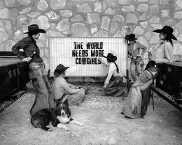 Photographie, The World Needs More Cowgirls (M), Beau Simmons