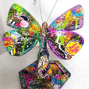 Sculpture, Pop Butterfly #2, Priscilla Vettese