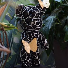 Sculpture, Teddy stone, Looki